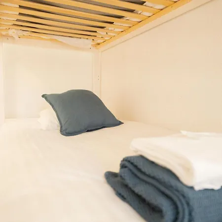 Sérénité - T2 Centre Avec Terrasse Et Parking