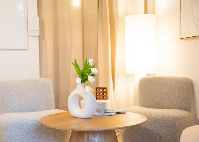 Sérénité - T2 Centre Avec Terrasse Et Parking Lourdes