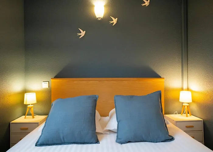 Sérénité - T2 Centre Avec Terrasse Et Parking Lourdes