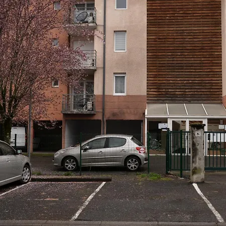Sérénité - T2 Centre Avec Terrasse Et Parking Appartement Lourdes