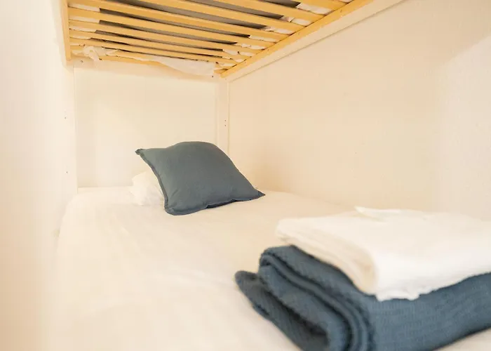 Sérénité - T2 Centre Avec Terrasse Et Parking