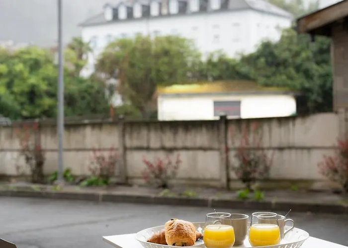 Sérénité - T2 Centre Avec Terrasse Et Parking Appartement Lourdes