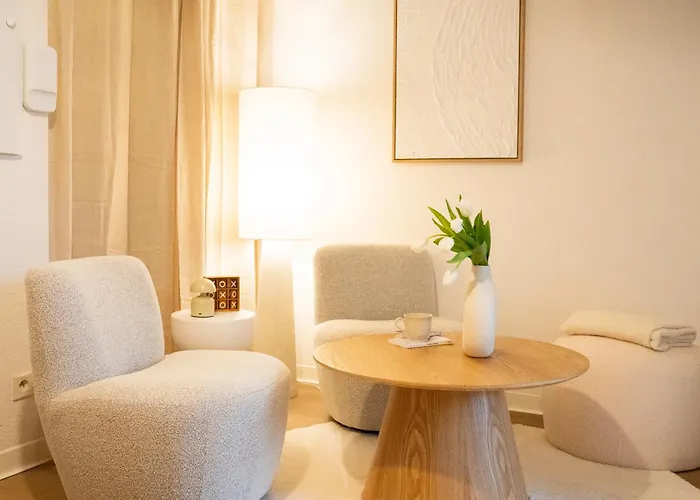 Serenite - T2 Centre Avec Terrasse Et Parking * Lourdes