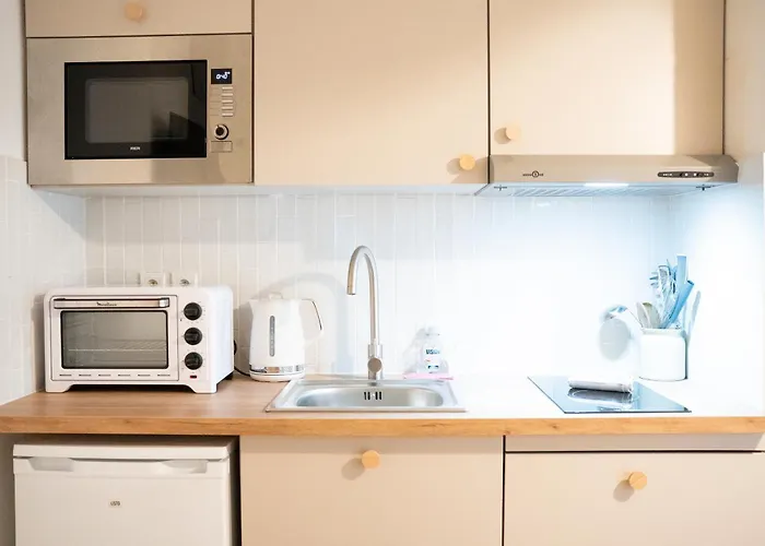 Appartement Serenite - T2 Centre Avec Terrasse Et Parking